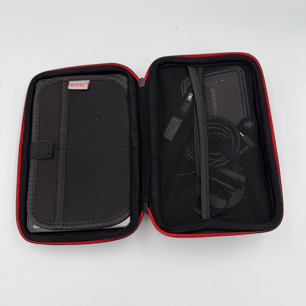 Garmin dezl OTR820 8 inch Truck Navigator GPS with BOVKE Hard Case and Mounts - Picture 12 of 16
